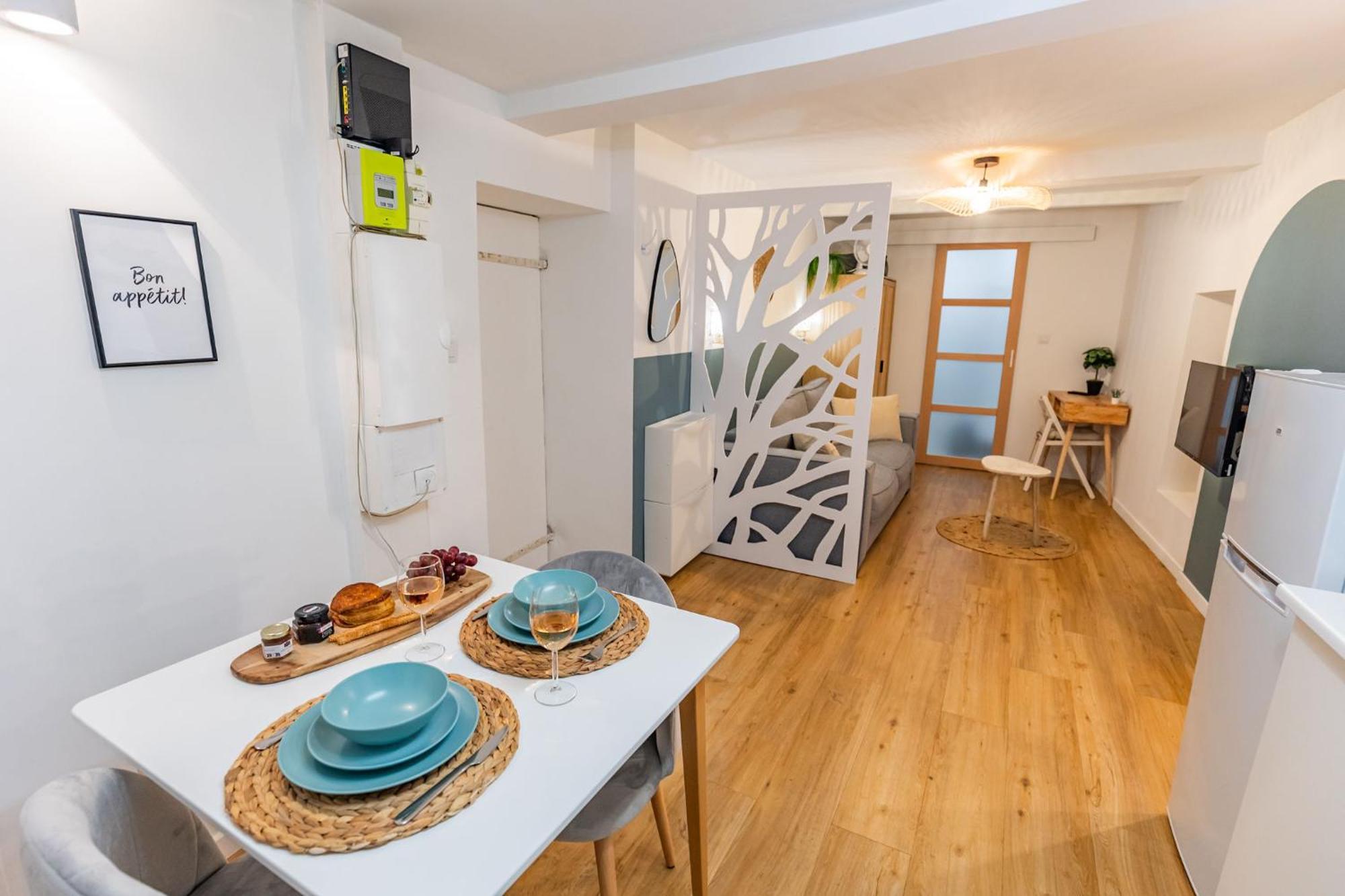 Studio Cozy Centre Avec Parking Grasse Eksteriør bilde